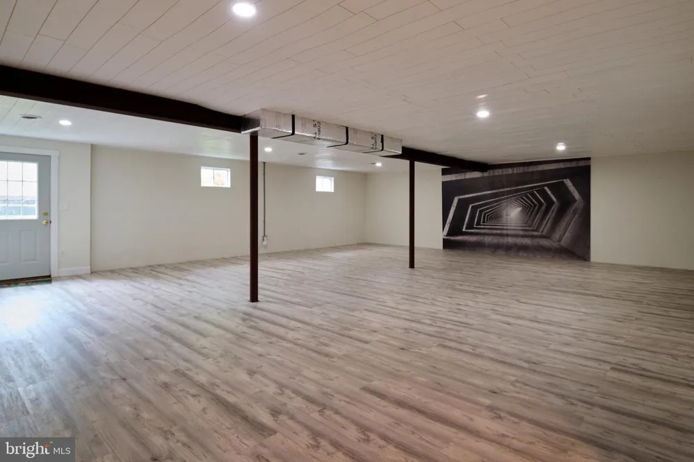 248 IVY HILL DRIVE State College, PA 16801