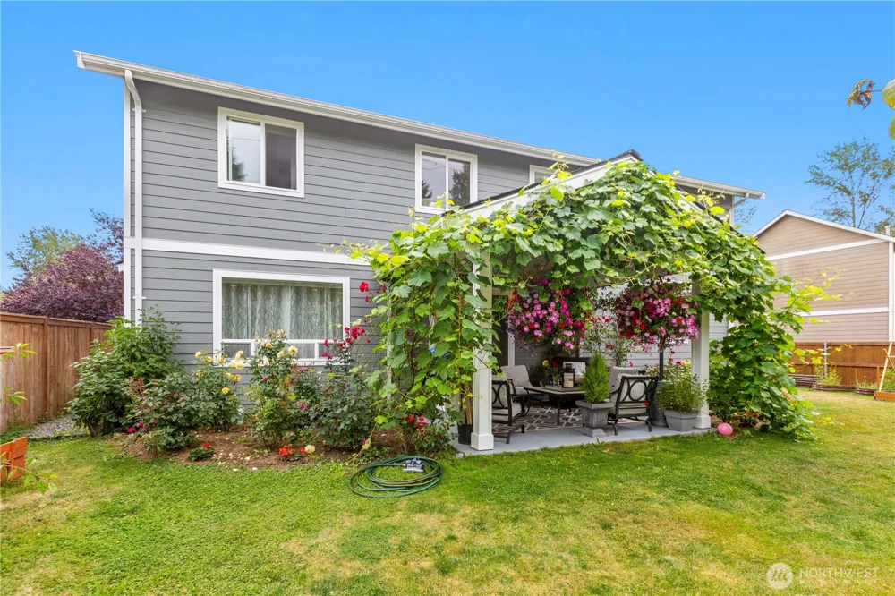 8254 Breeze Loop Blaine, WA 98230