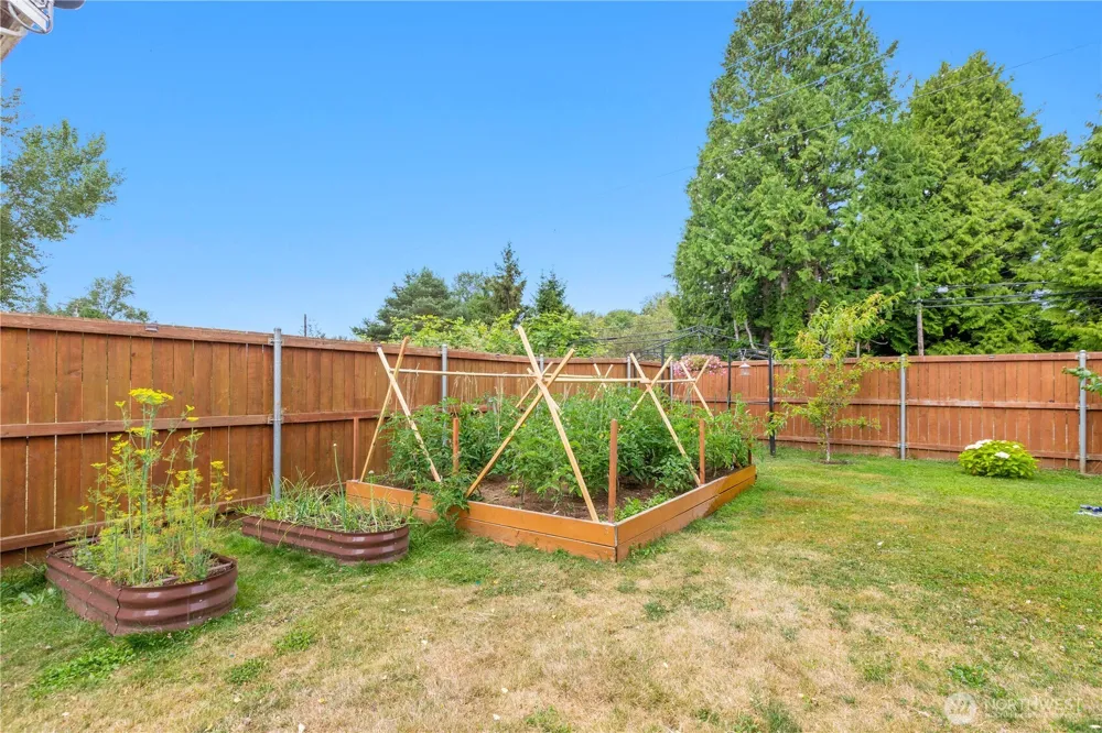8254 Breeze Loop Blaine, WA 98230