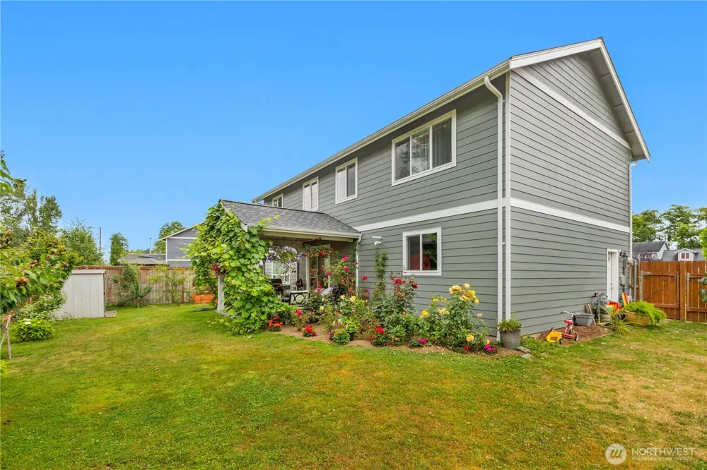 8254 Breeze Loop Blaine, WA 98230