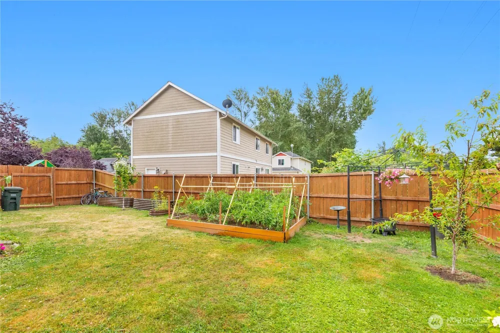 8254 Breeze Loop Blaine, WA 98230