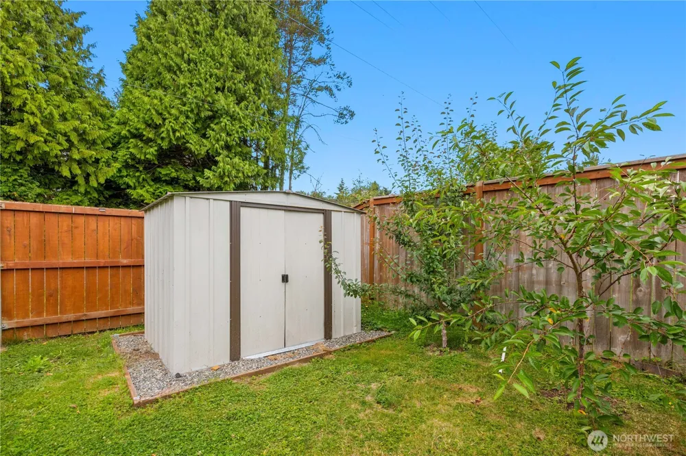 8254 Breeze Loop Blaine, WA 98230