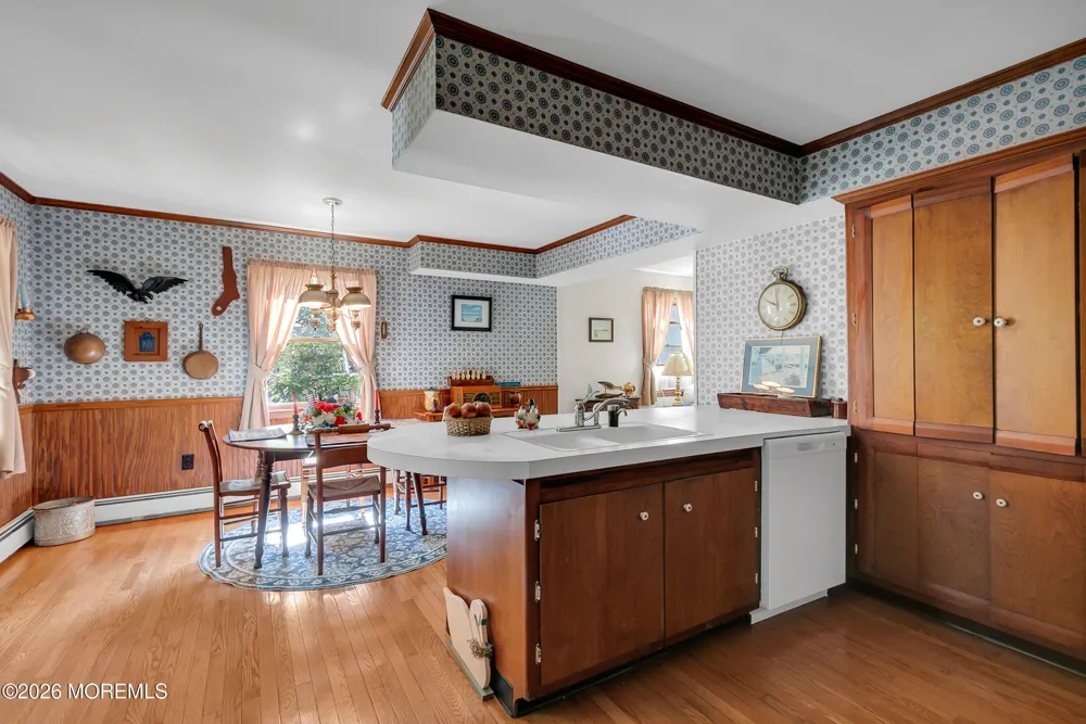 138 Woodland Avenue Bay Head, NJ 08742