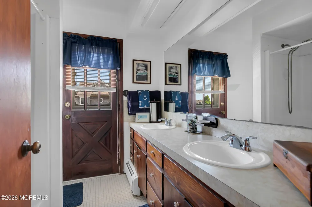 138 Woodland Avenue Bay Head, NJ 08742