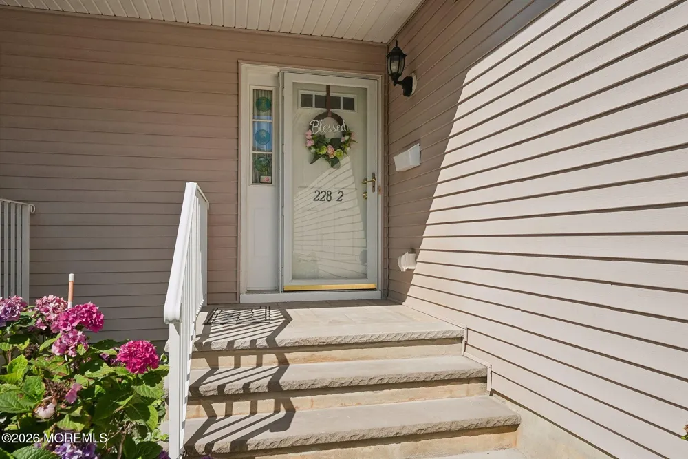 2282 5th Avenue #2 Long Branch, NJ 07740