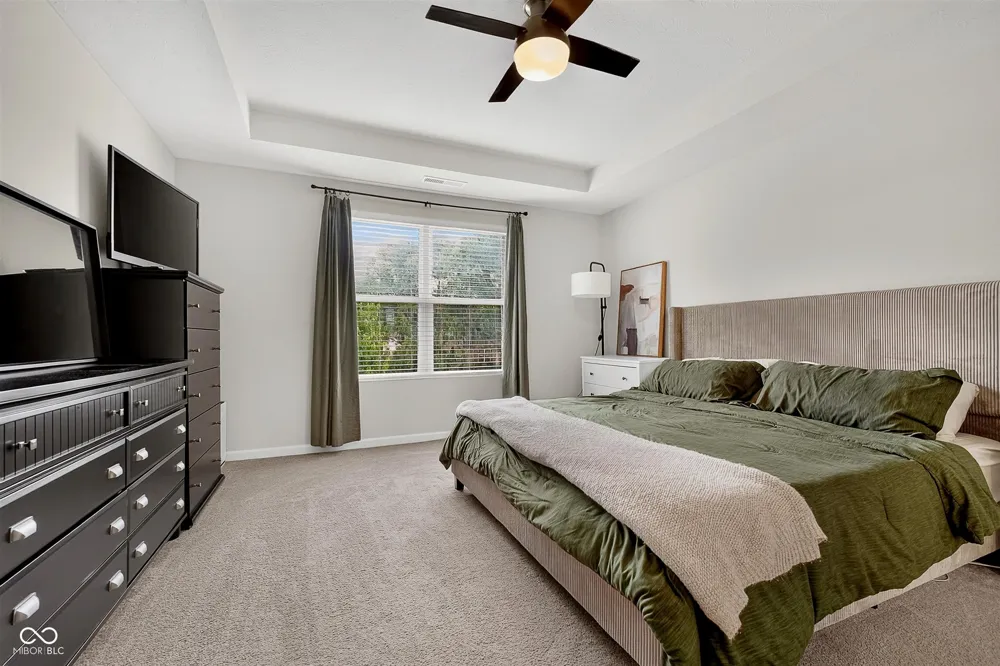 6779 Oakcrest Drive McCordsville, IN 46055