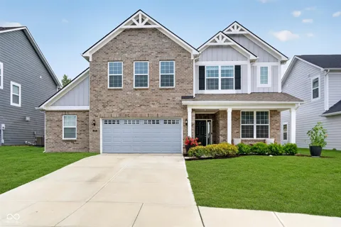 6779 Oakcrest Drive