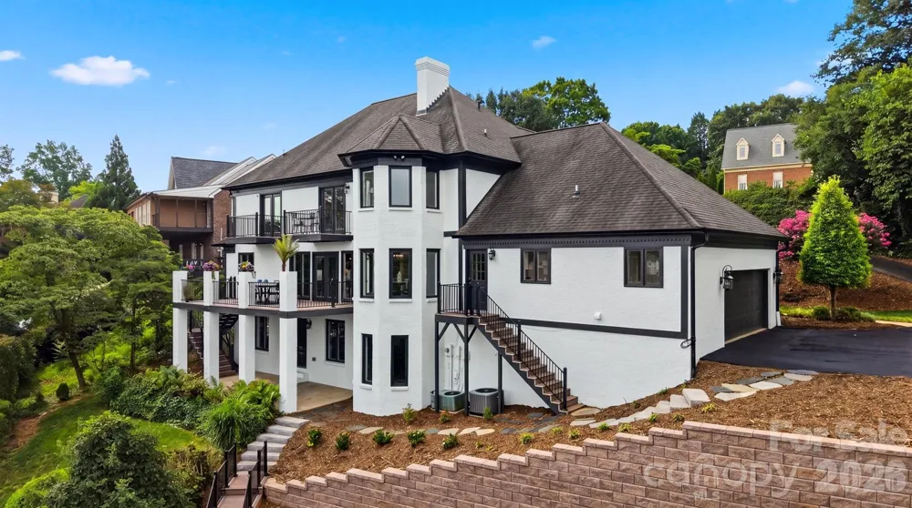 476 44th Avenue Drive NW Hickory, NC 28601