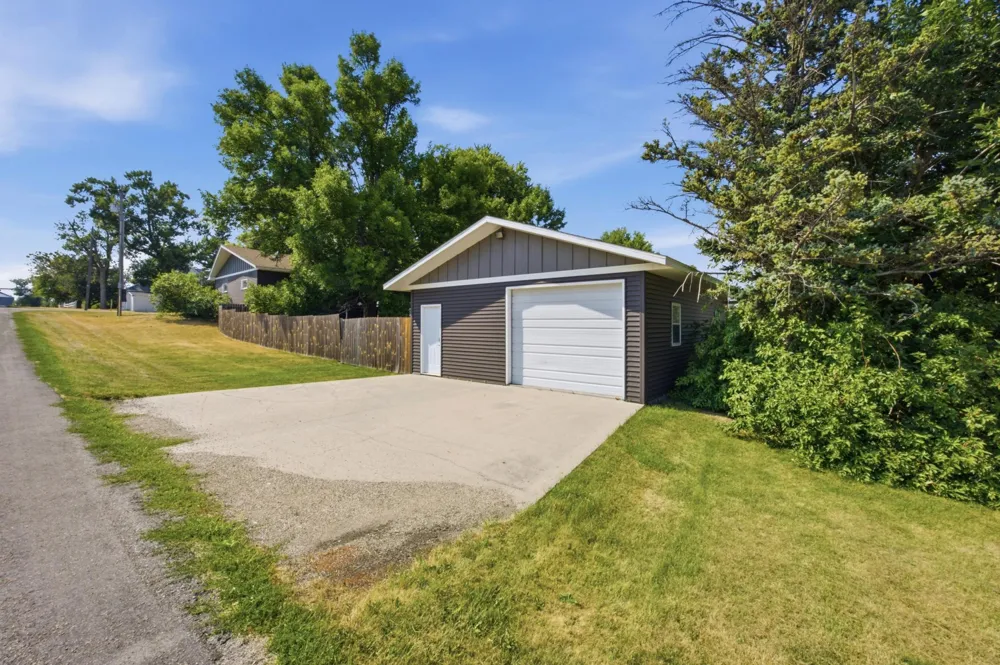 250 4th Street Arthur, ND 58006