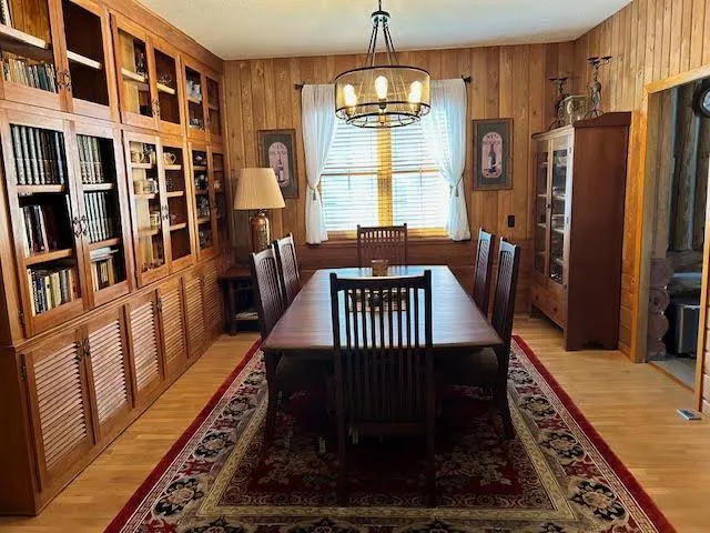 E 5107 750th Avenue Menomonie, WI 54751