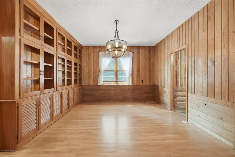 E 5107 750th Avenue Menomonie, WI 54751
