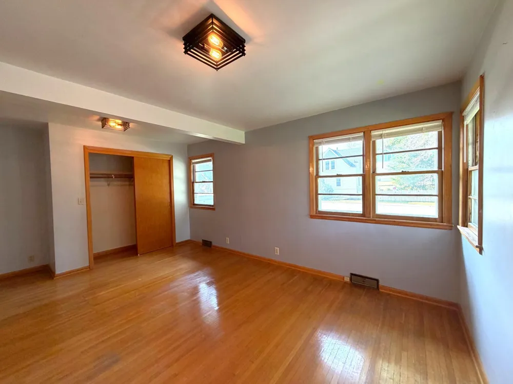 506 1st Avenue SE New Prague, MN 56071