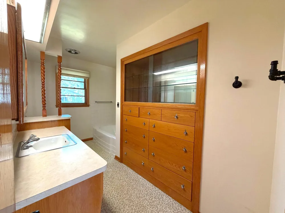 506 1st Avenue SE New Prague, MN 56071