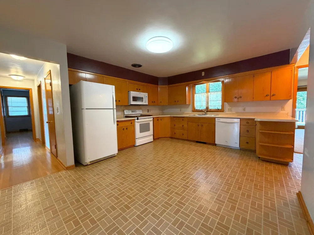 506 1st Avenue SE New Prague, MN 56071