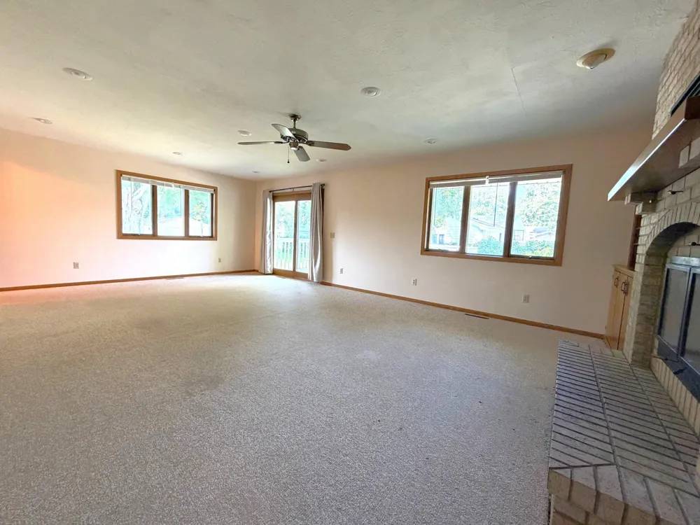 506 1st Avenue SE New Prague, MN 56071