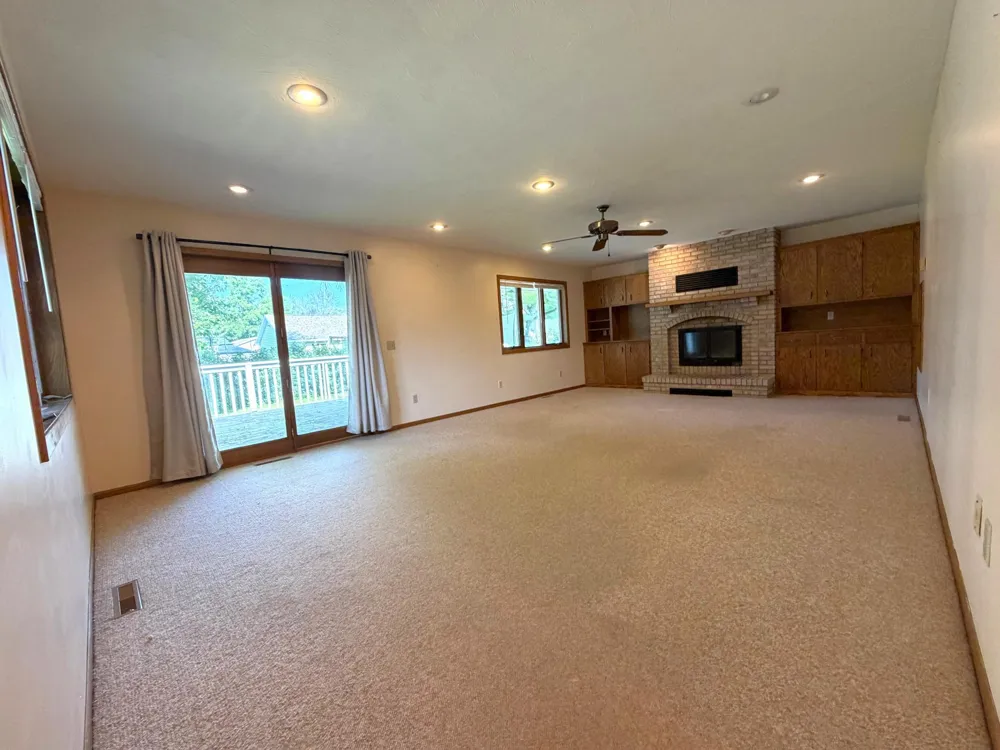 506 1st Avenue SE New Prague, MN 56071