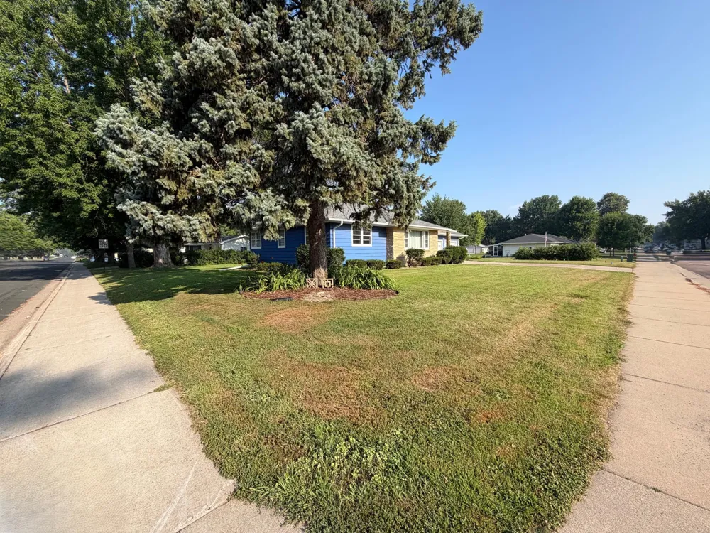 506 1st Avenue SE New Prague, MN 56071