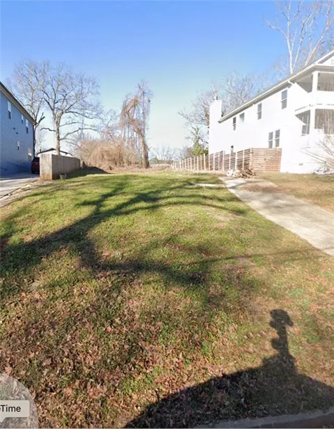 636 Warren Avenue