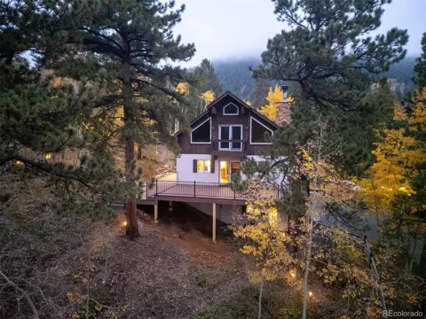 1296 Golden Gate Drive