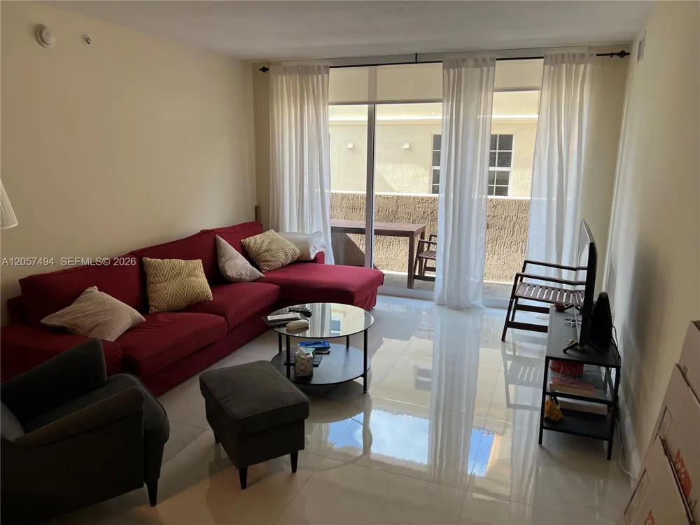 3232 SW 22nd Ter #201 Miami, FL 33145