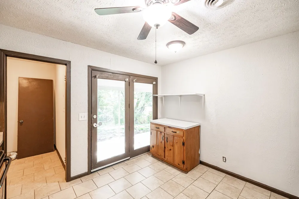127 Susan Dr #B Hendersonville, TN 37075