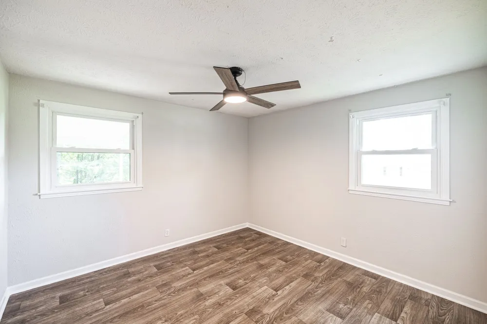 127 Susan Dr #B Hendersonville, TN 37075