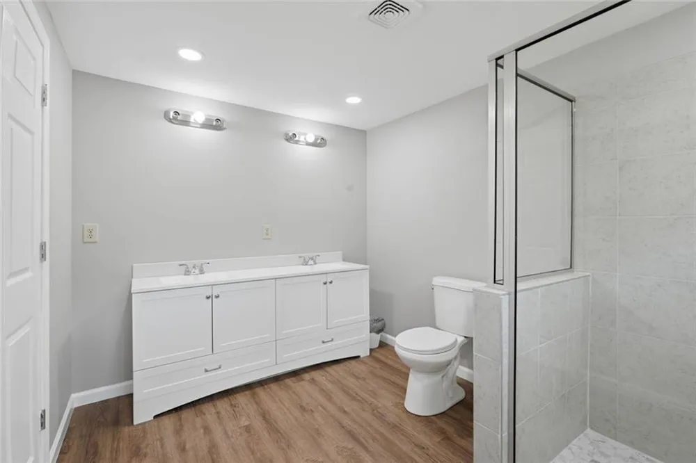 7134 Williams Road Flowery Branch, GA 30542