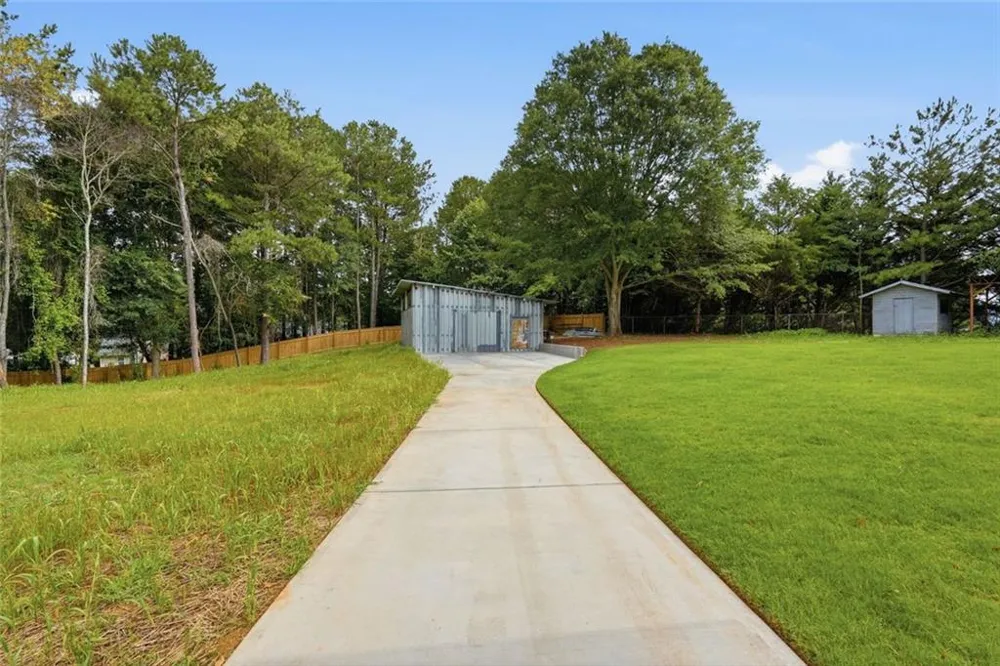 7134 Williams Road Flowery Branch, GA 30542
