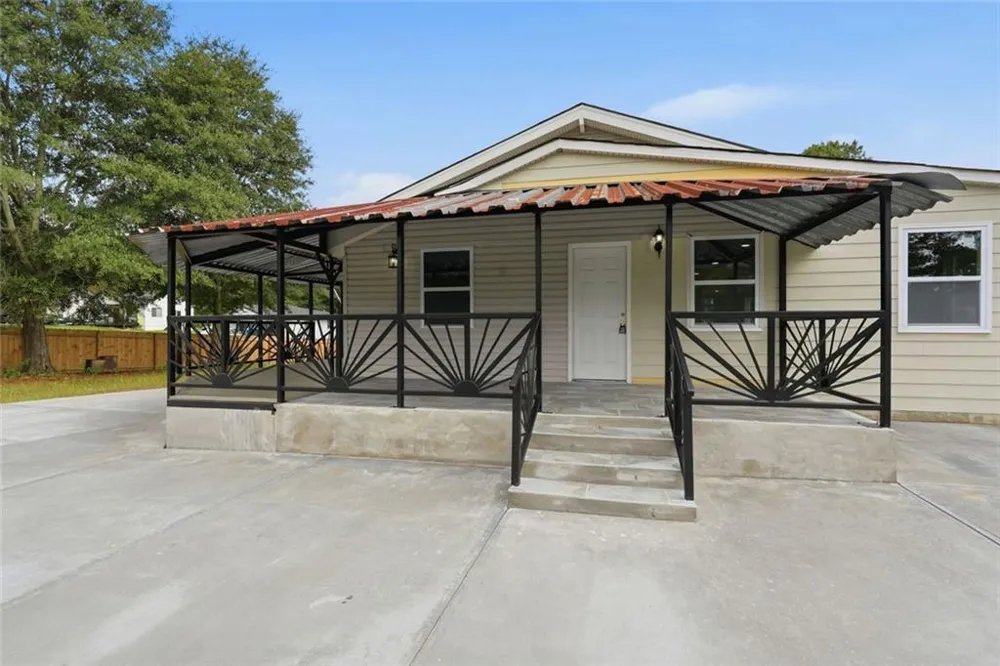 7134 Williams Road Flowery Branch, GA 30542