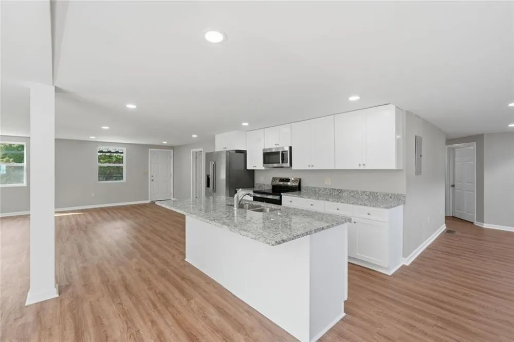 7134 Williams Road Flowery Branch, GA 30542