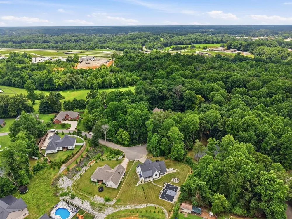 629 Longstreet Dr Cookeville, TN 38506