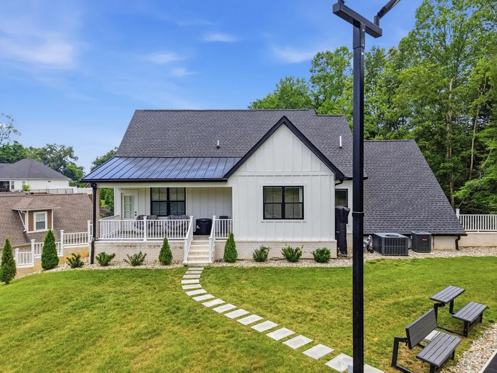 629 Longstreet Dr Cookeville, TN 38506