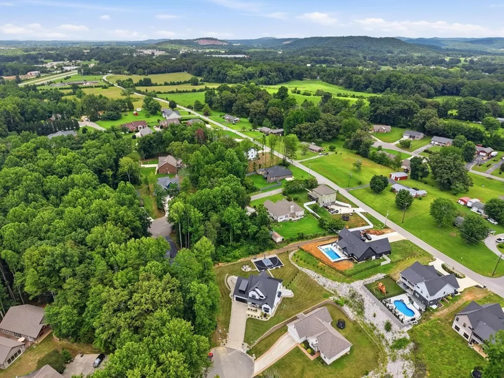 629 Longstreet Dr Cookeville, TN 38506