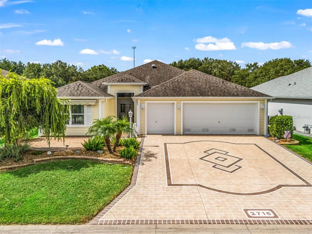 2716 LYALL LOOP The Villages, FL 32163