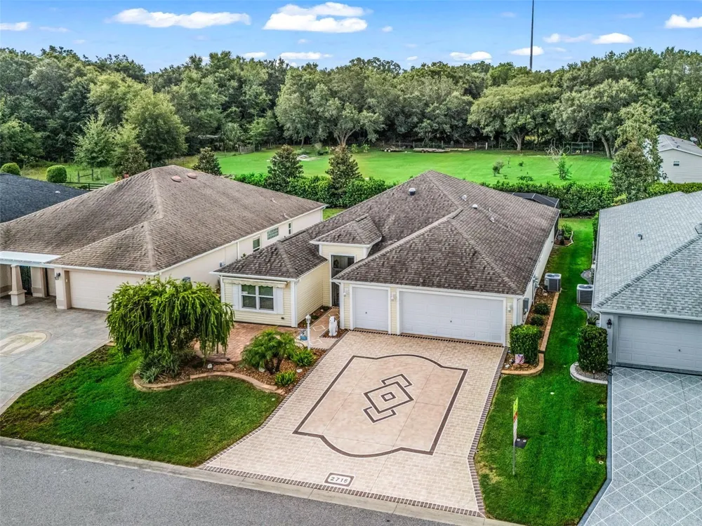 2716 LYALL LOOP The Villages, FL 32163
