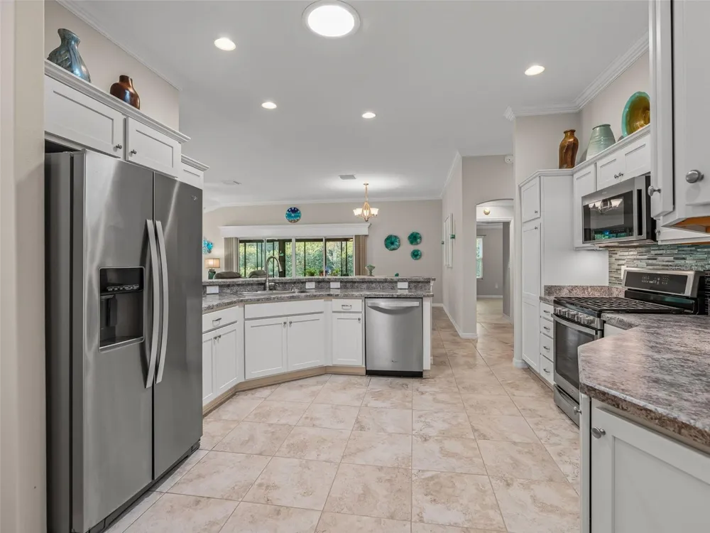 2716 LYALL LOOP The Villages, FL 32163