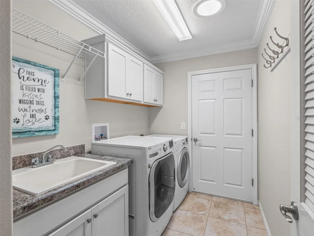 2716 LYALL LOOP The Villages, FL 32163