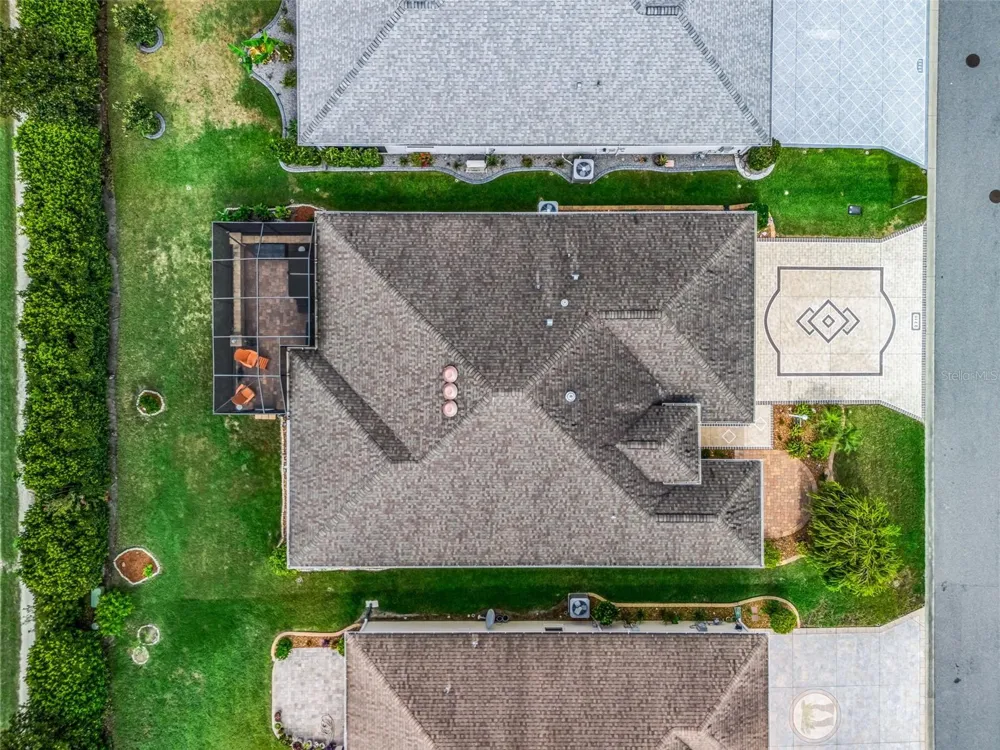 2716 LYALL LOOP The Villages, FL 32163
