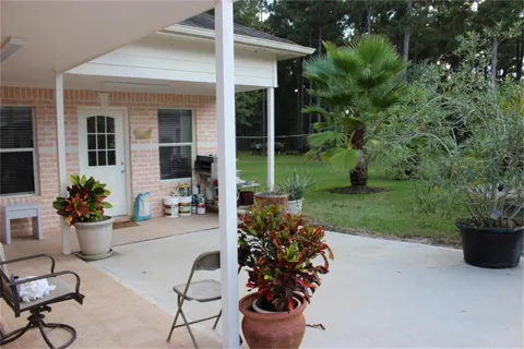 19708 Oaka Court
