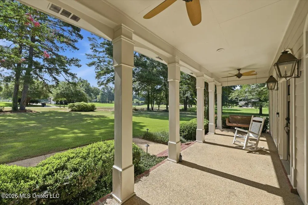 108 Blueberry Hill Lane Clinton, MS 39056