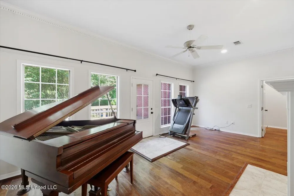 108 Blueberry Hill Lane Clinton, MS 39056