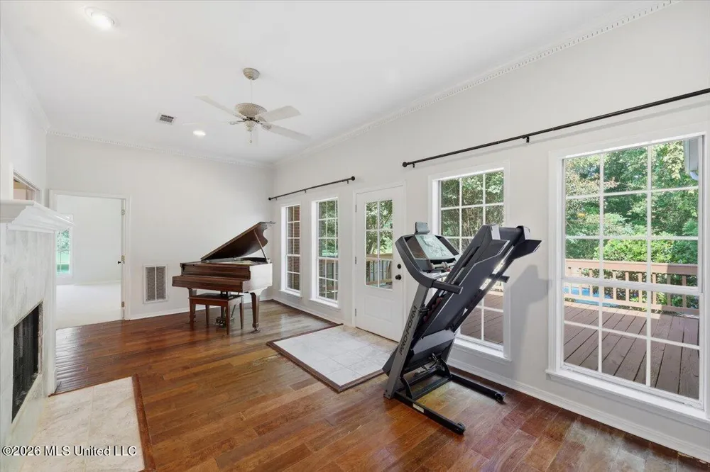 108 Blueberry Hill Lane Clinton, MS 39056