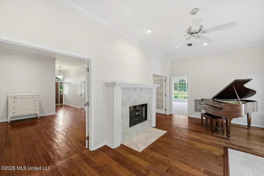 108 Blueberry Hill Lane Clinton, MS 39056