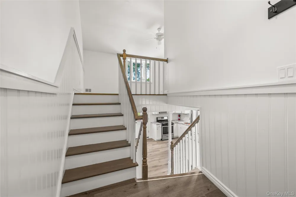 4 Bunny Lane East Setauket, NY 11733