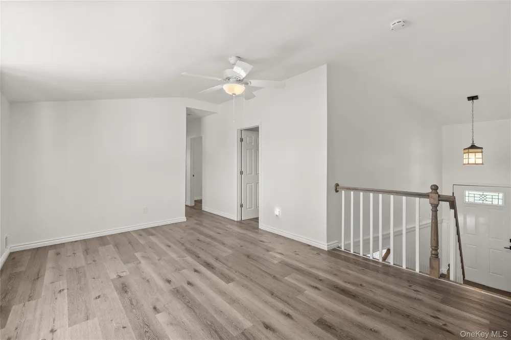 4 Bunny Lane East Setauket, NY 11733