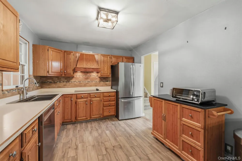 17 Ridge Road Cortlandt Manor, NY 10567