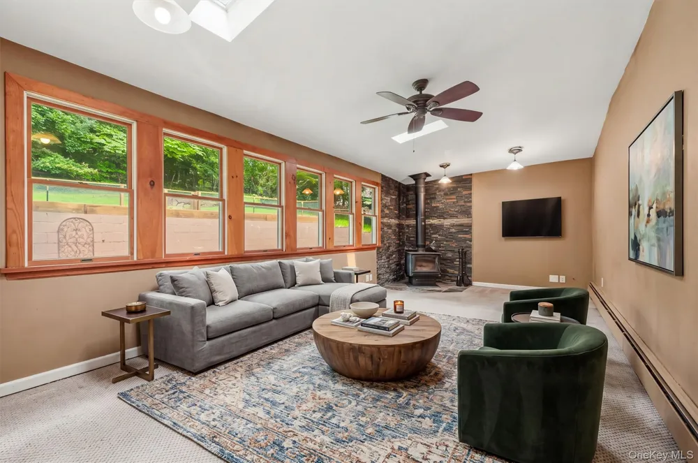 17 Ridge Road Cortlandt Manor, NY 10567