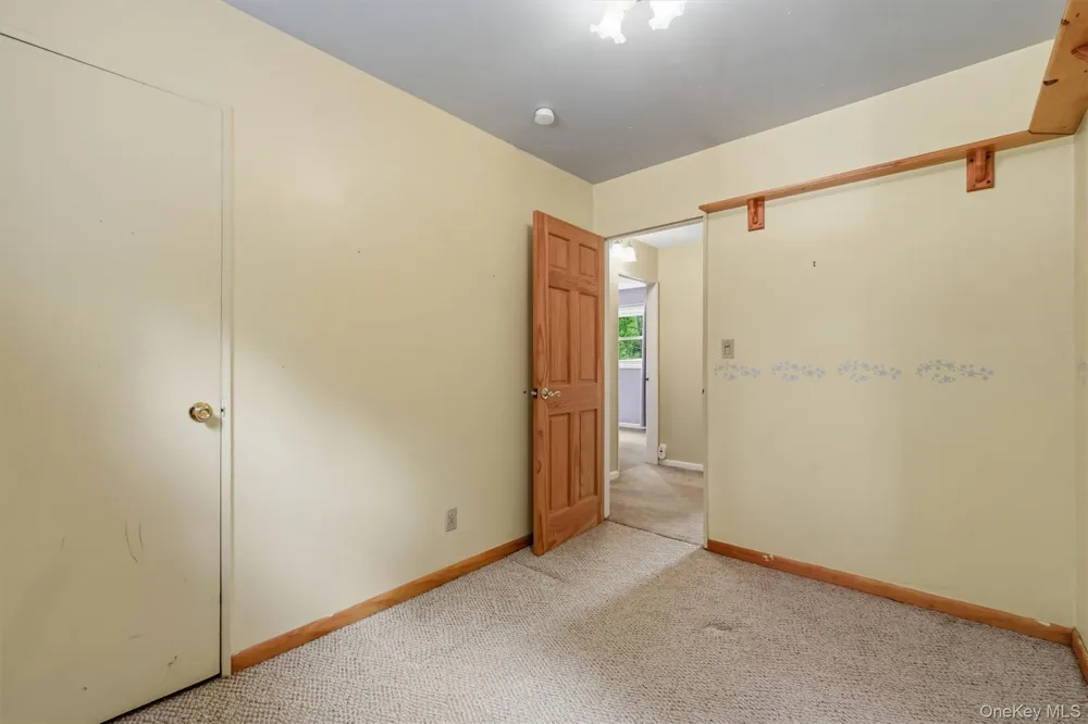 17 Ridge Road Cortlandt Manor, NY 10567