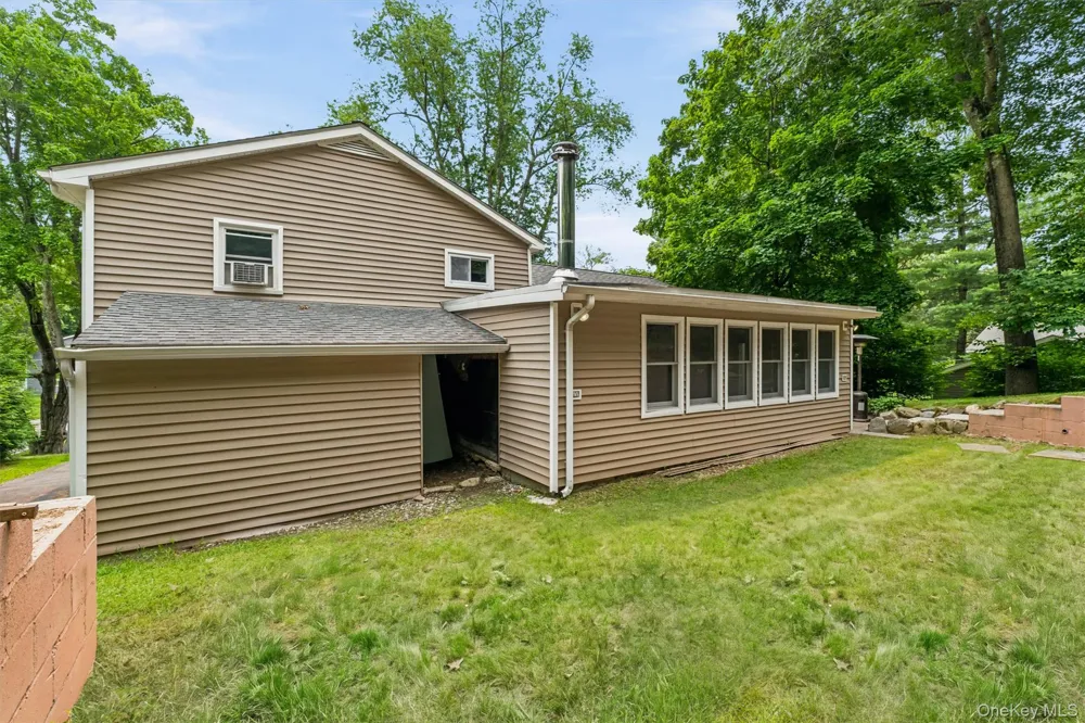 17 Ridge Road Cortlandt Manor, NY 10567