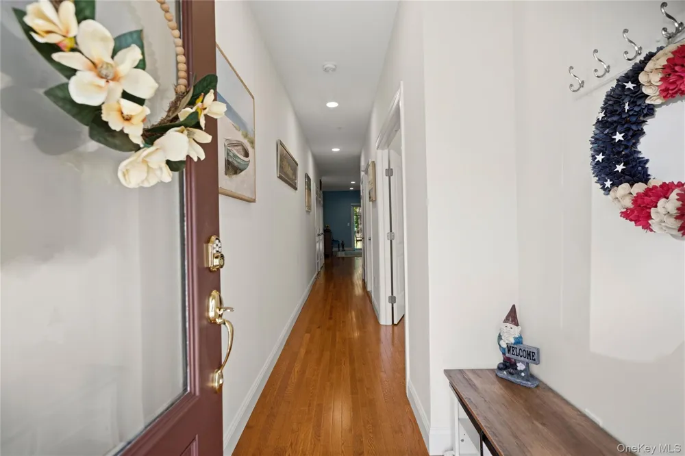 37 Halley Drive #17 Blue Point, NY 11772